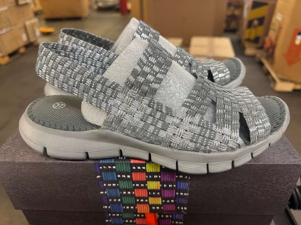 Bernie Mev Shoe Pallet | Assorted Footwear | 427 Pieces | Pallet# PS-52