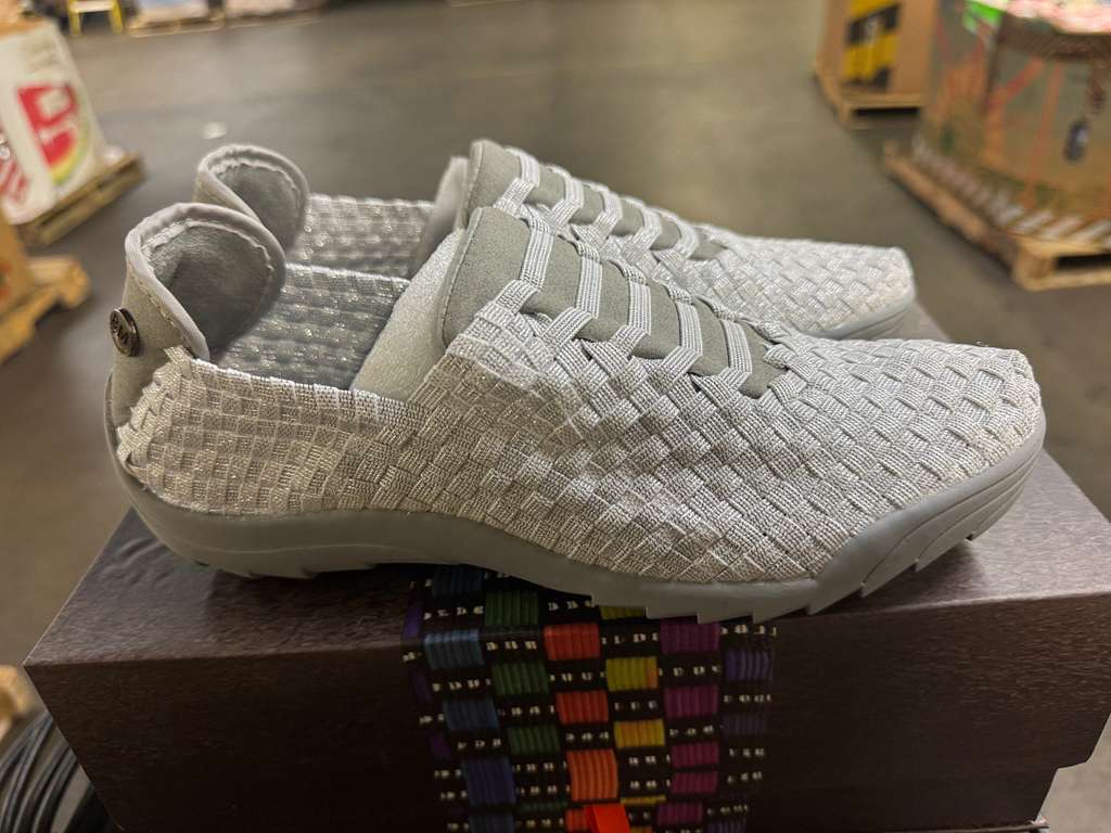 Bernie Mev Shoe Pallet | Assorted Footwear | 365 Pieces | Pallet# PS-51