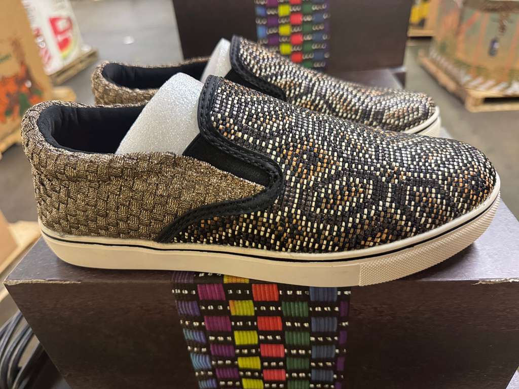 Bernie Mev Shoe Pallet | Assorted Footwear | 384 Pieces | Pallet# PS-54