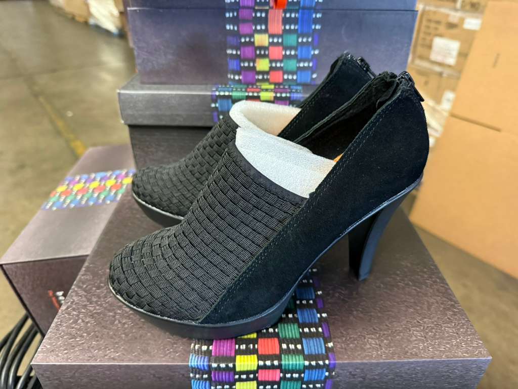 Bernie Mev Shoe Pallet | Assorted Footwear | 386 Pairs | Pallet# PS-56