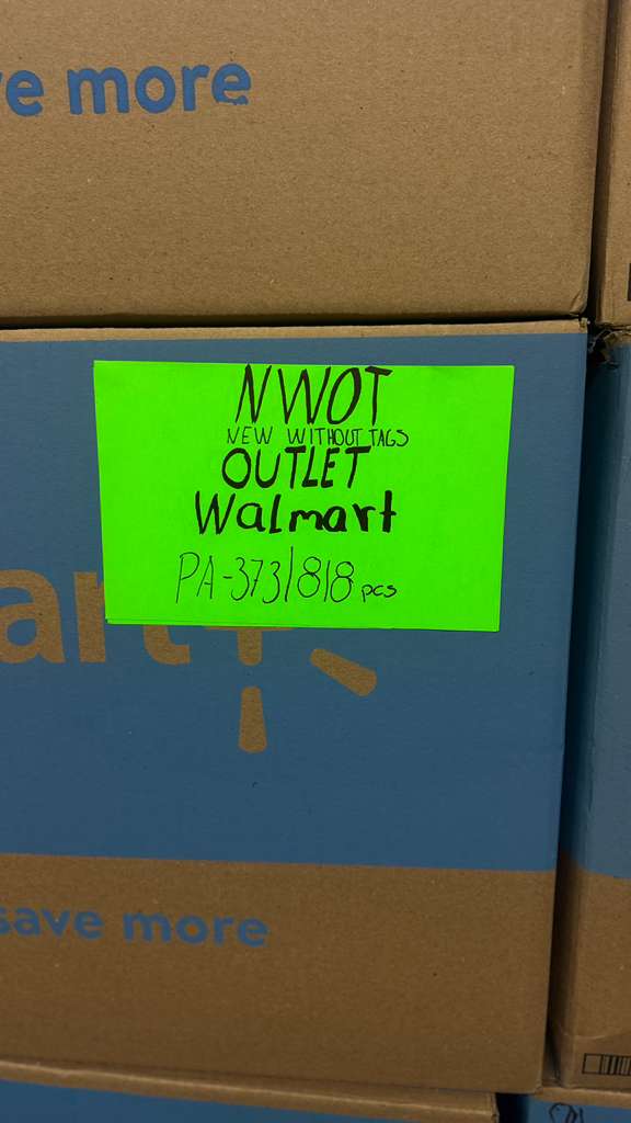 New without the tag Walmart | Assorted Apparel | New Without Tag | 803 Pieces  main image 3