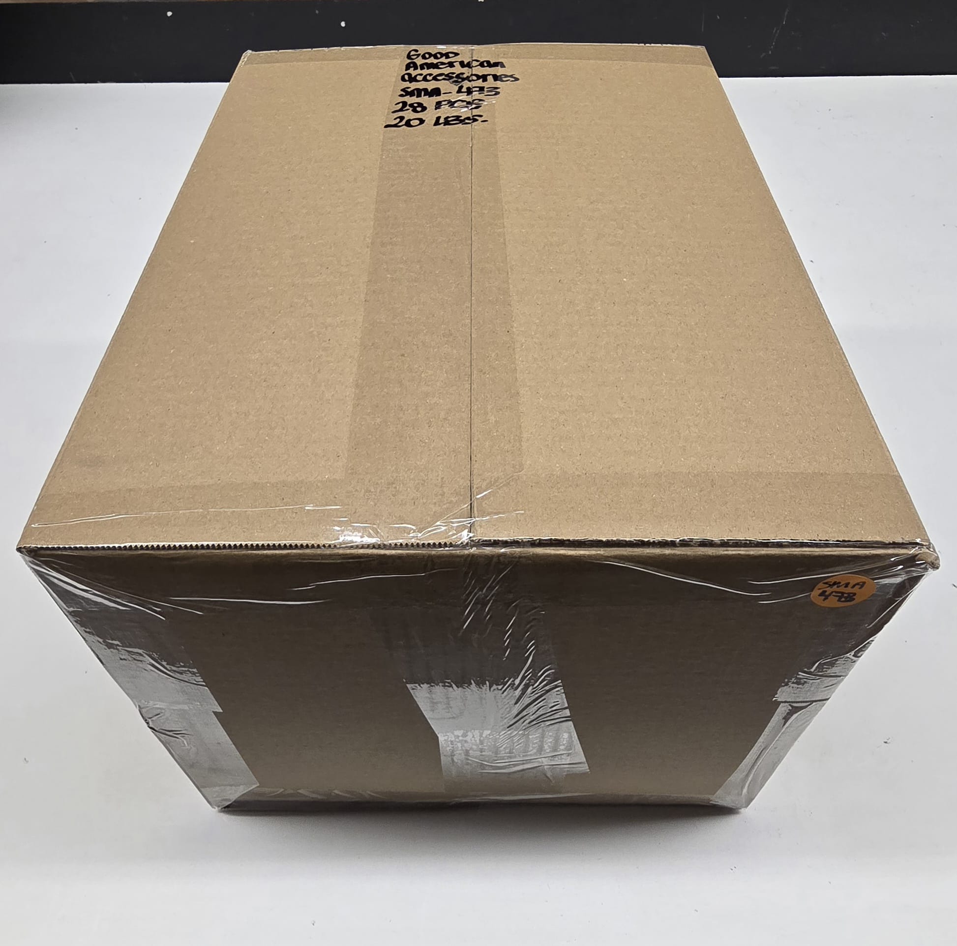 Good American Accessories | Assorted Accessories | New with Tag | 28 Pieces | Small Box# SMA-473