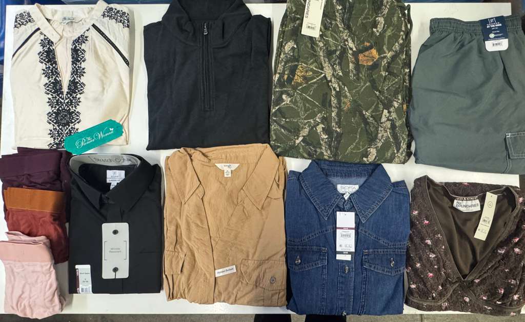 Walmart | Assorted Apparel | New Without Tag | 803 Pieces  display picture 3
