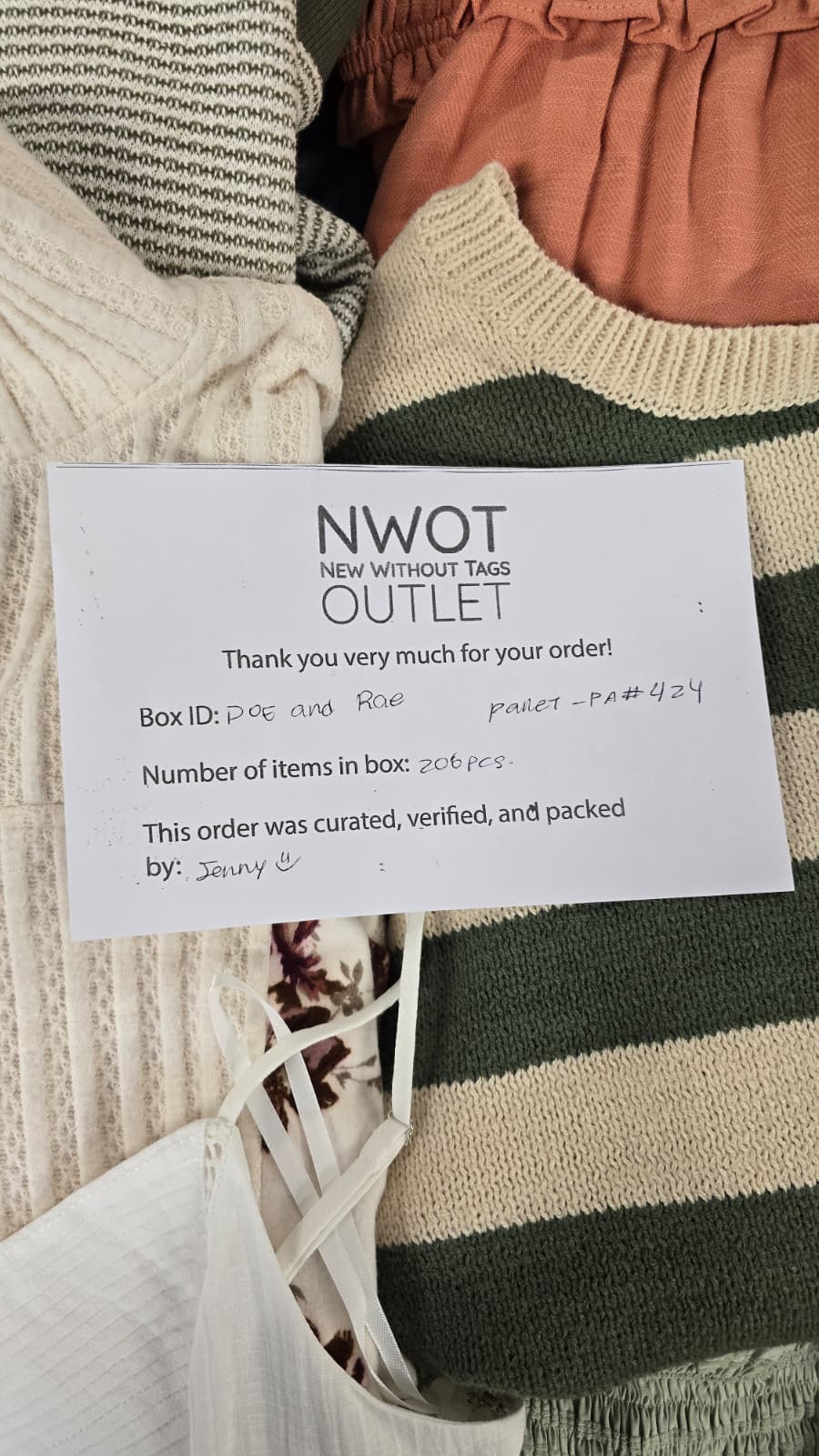 Doe And Rae | Women Assorted Apparel | 206 Pieces | Pallet# PA-424