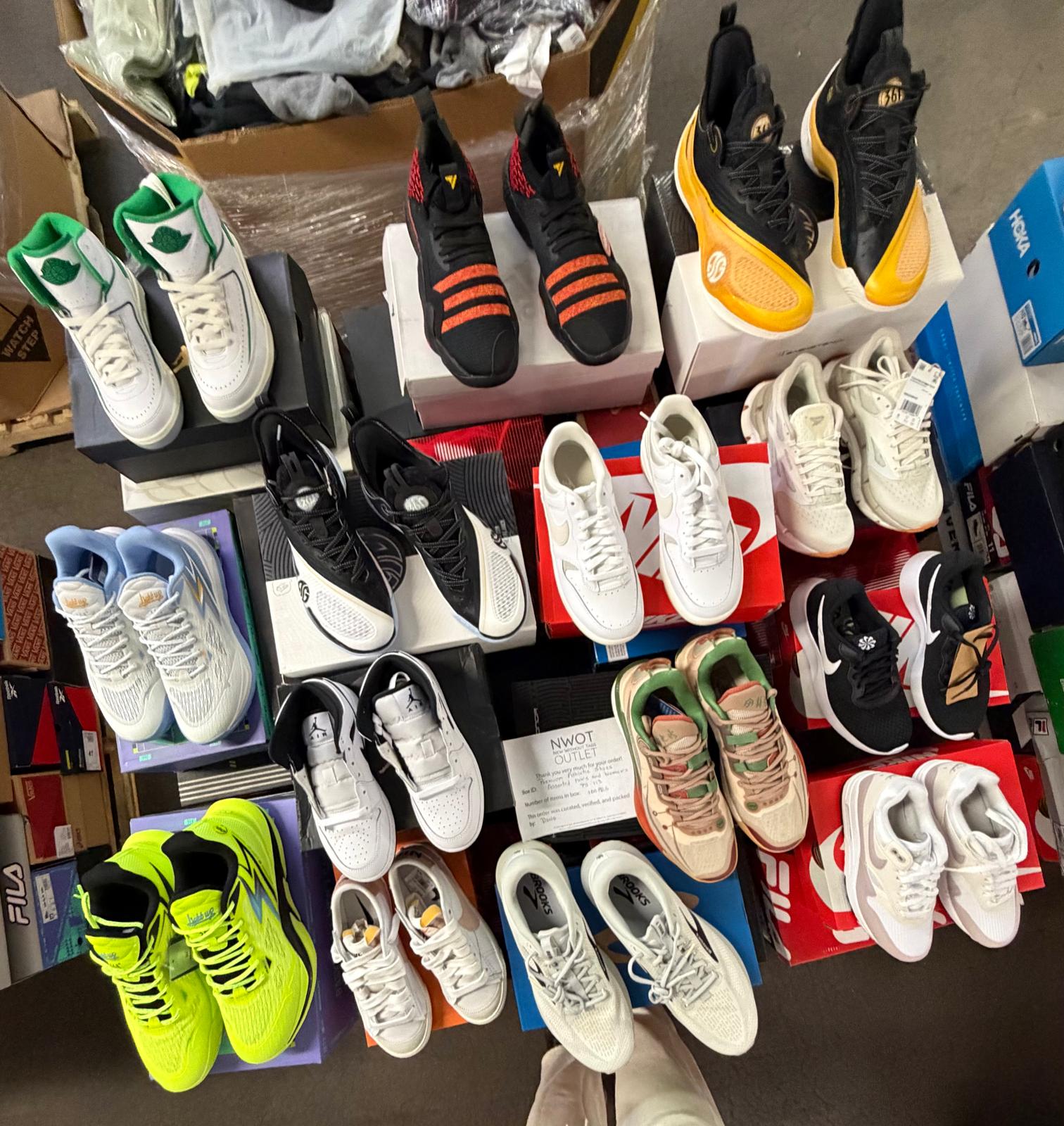 Premium Shoes | Nike & Assorted  | NWT | 100 pairs | Pallets # PS-113