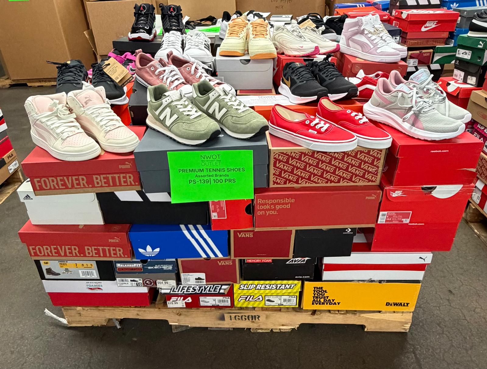 adidas gazelle silver green womens Premium Tennis Shoes | Nike & Assorted | NWT | 100 pairs