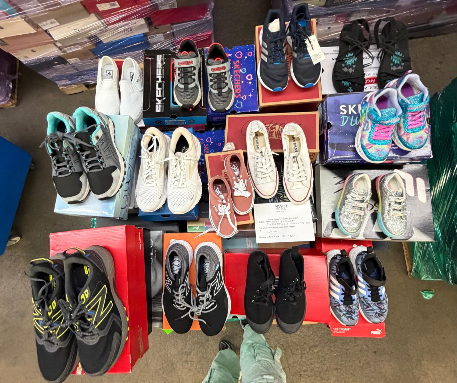 DSW Footwear/Shoes | Assorted Mixed Gender Athletic Footwear | Returns | 120 Pairs | Pallet# PS-212