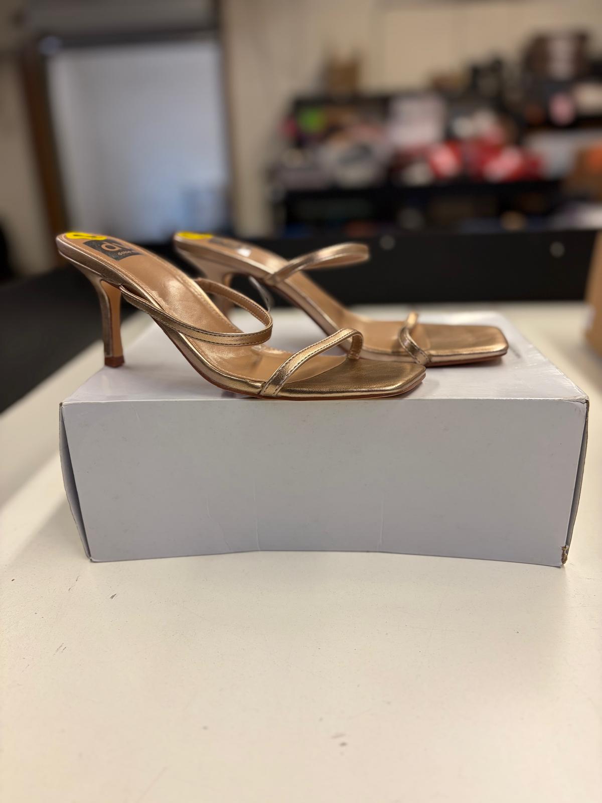 DSW Footwear/Shoes | Assorted Men's, Women's & Kid's Footwear | Returns | 327 Pairs | Pallet# PS-206