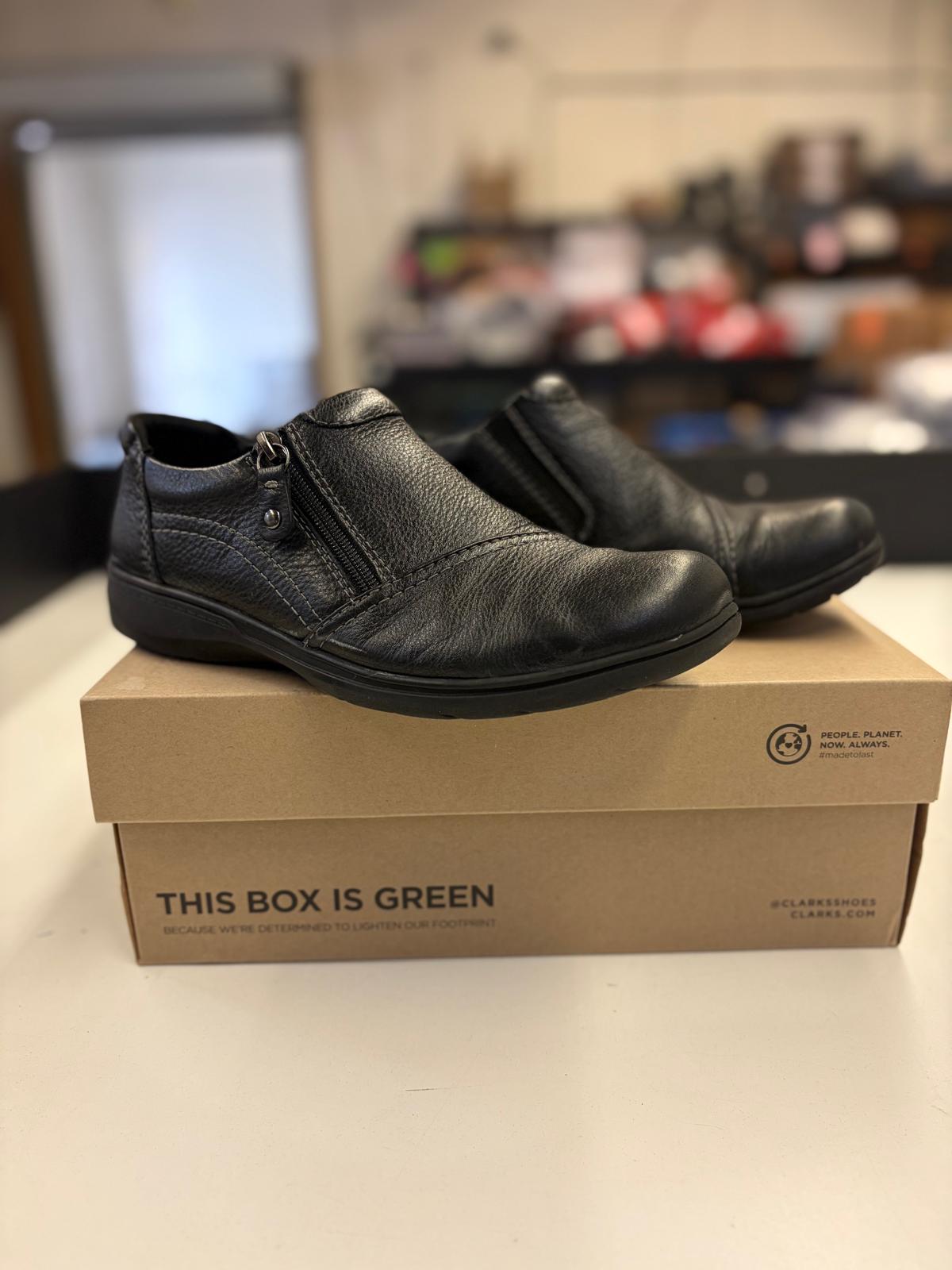 DSW Footwear/Shoes | Assorted Men's, Women's & Kid's Footwear | Returns | 327 Pairs | Pallet# PS-215