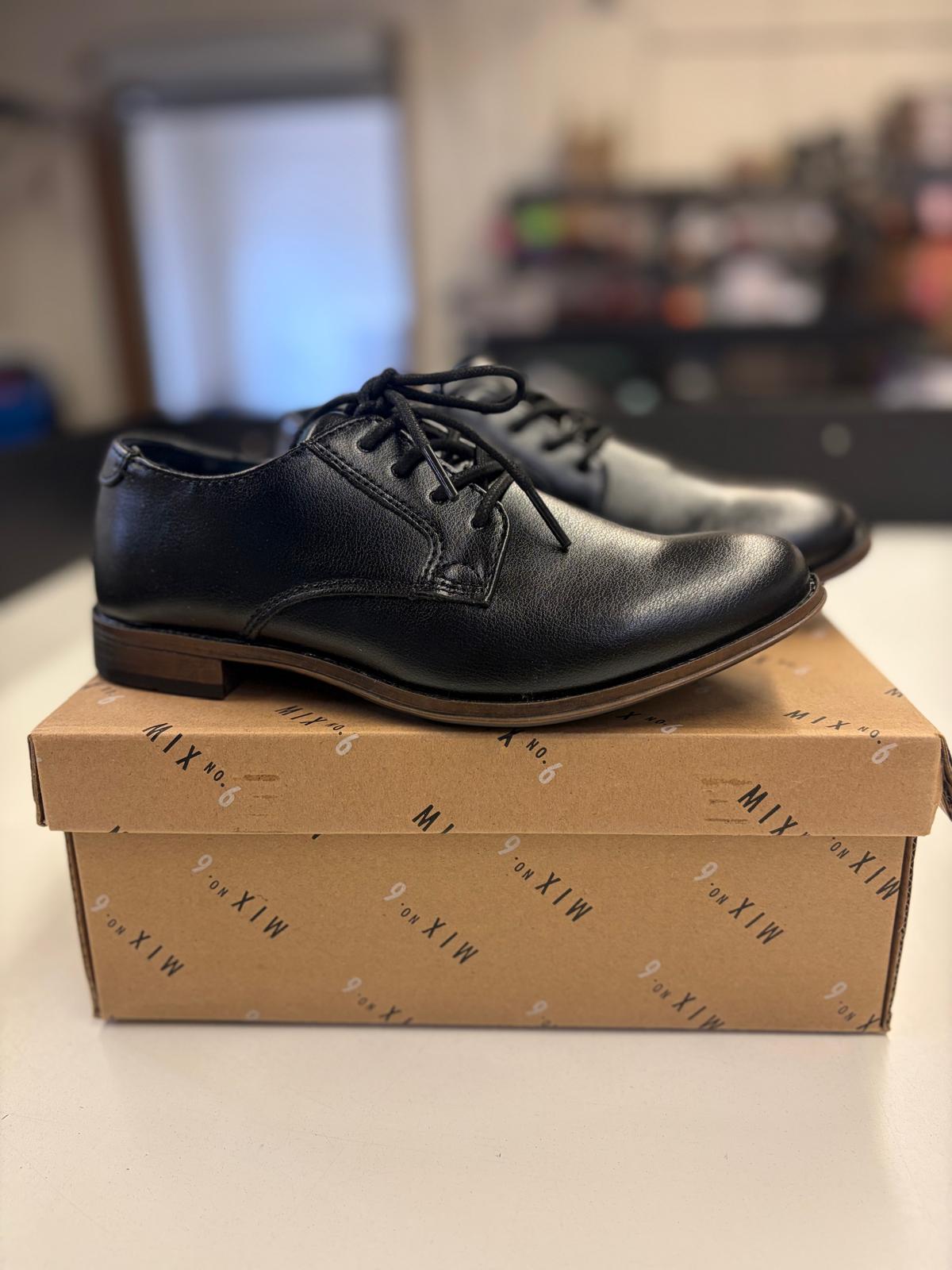 dsw brown dress shoes DSW Footwear/Shoes | Assorted Men's, Women's & Kid's Footwear