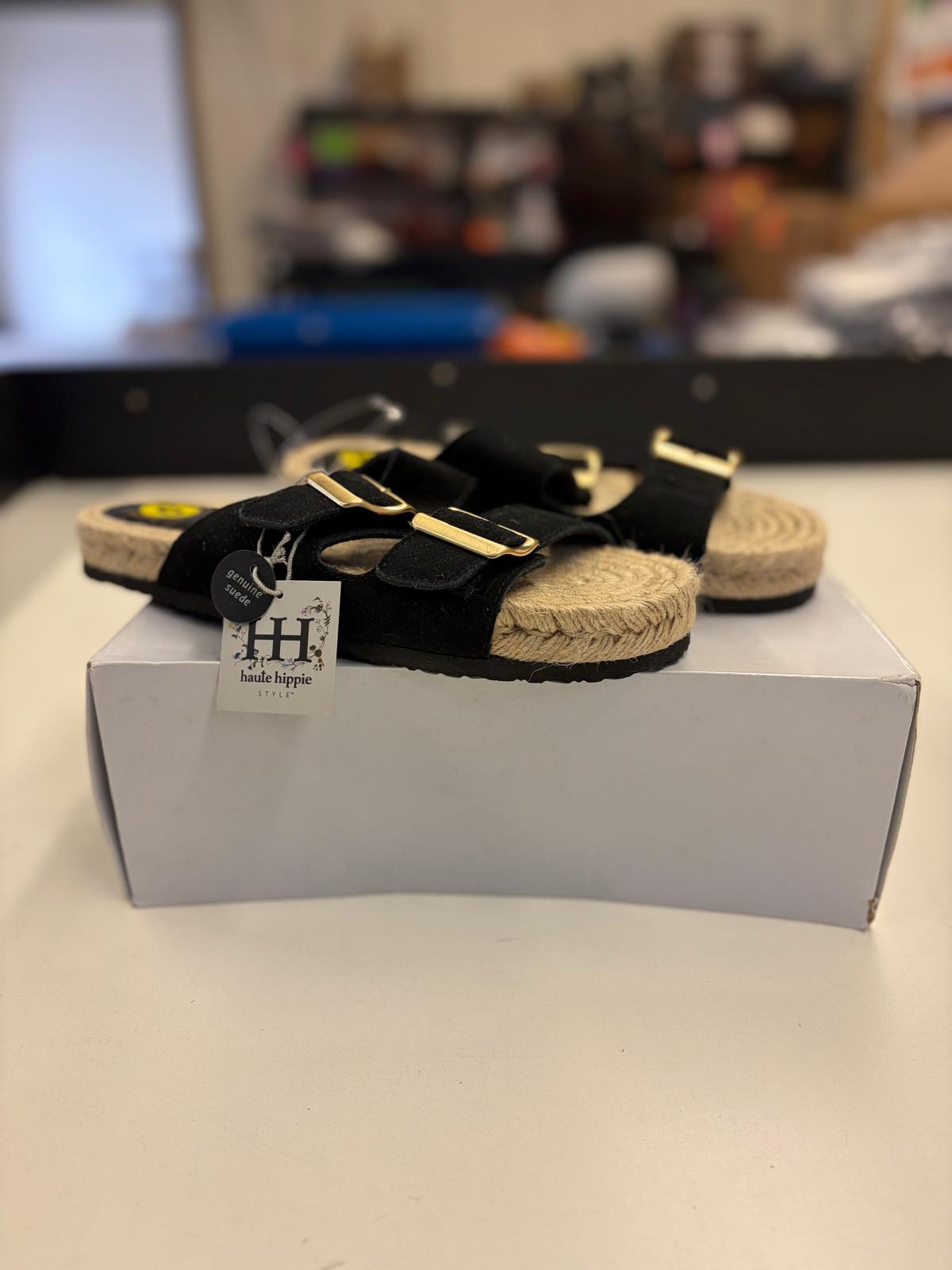 DSW Footwear/Shoes | Assorted Men's, Women's & Kid's Footwear | Returns | 307 Pairs | Pallet# PS-219