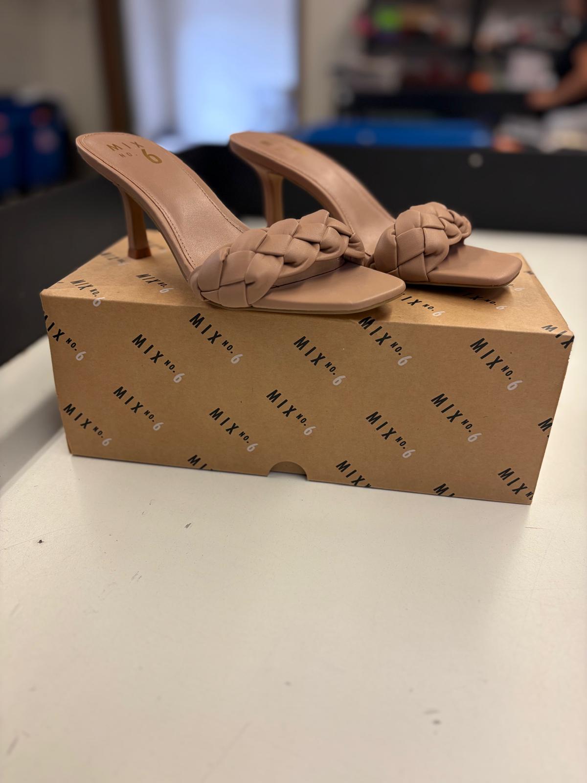 DSW Footwear/Shoes | Assorted Men's, Women's & Kid's Footwear | Returns | 307 Pairs | Pallet# PS-219