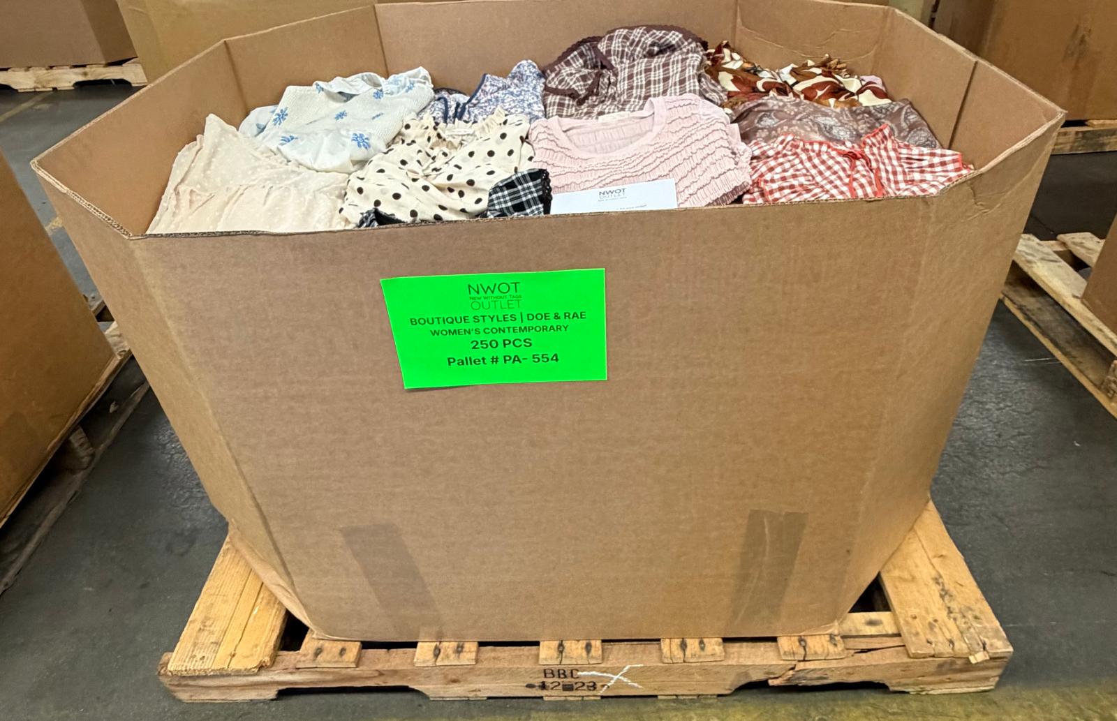 Doe And Rae | Women Assorted Apparel | 250 Pieces | Pallet #PA-554