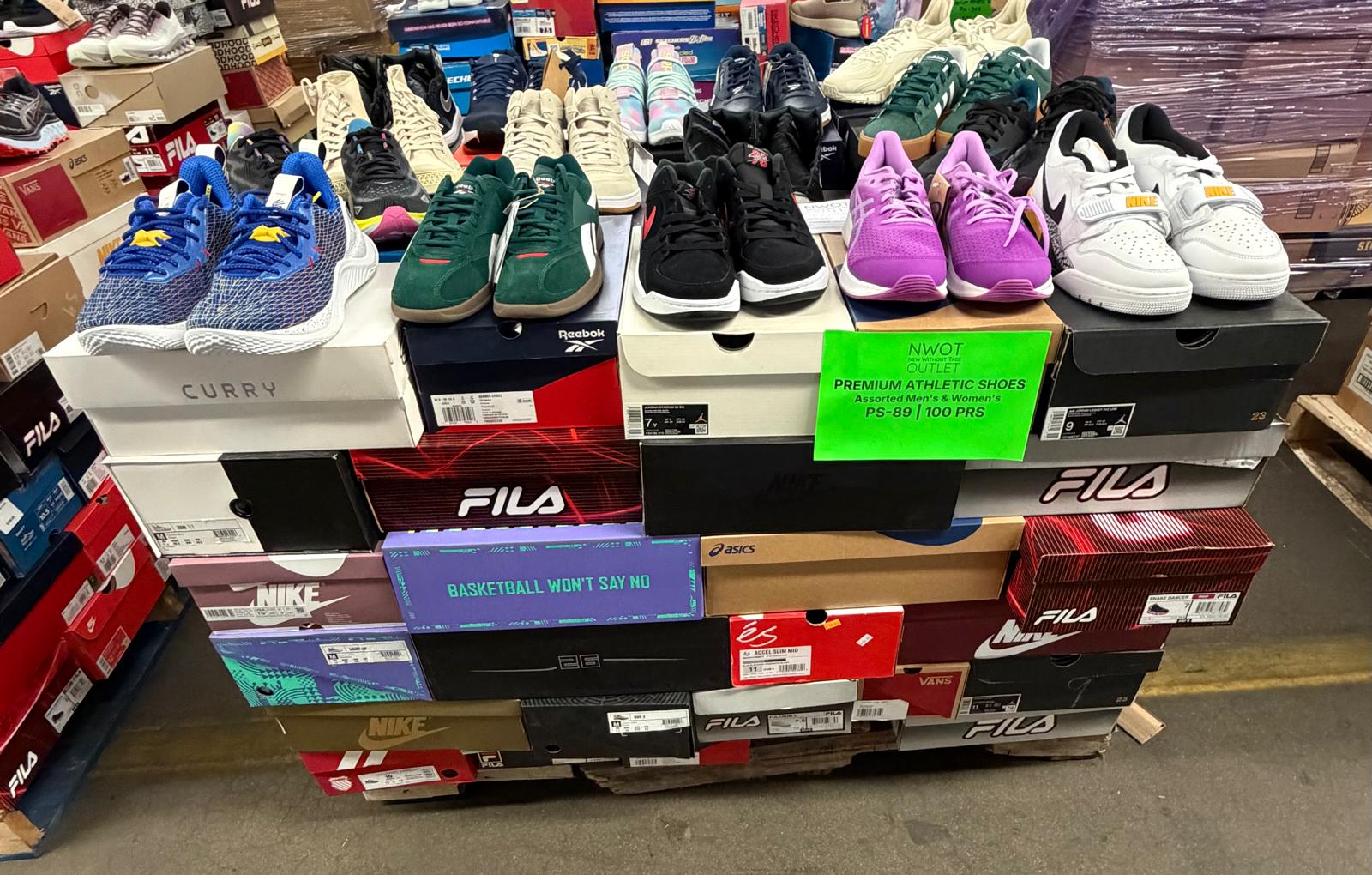 Premium Shoes | Assorted Footwear | Returns  |100 pairs | Pallets # PS-89