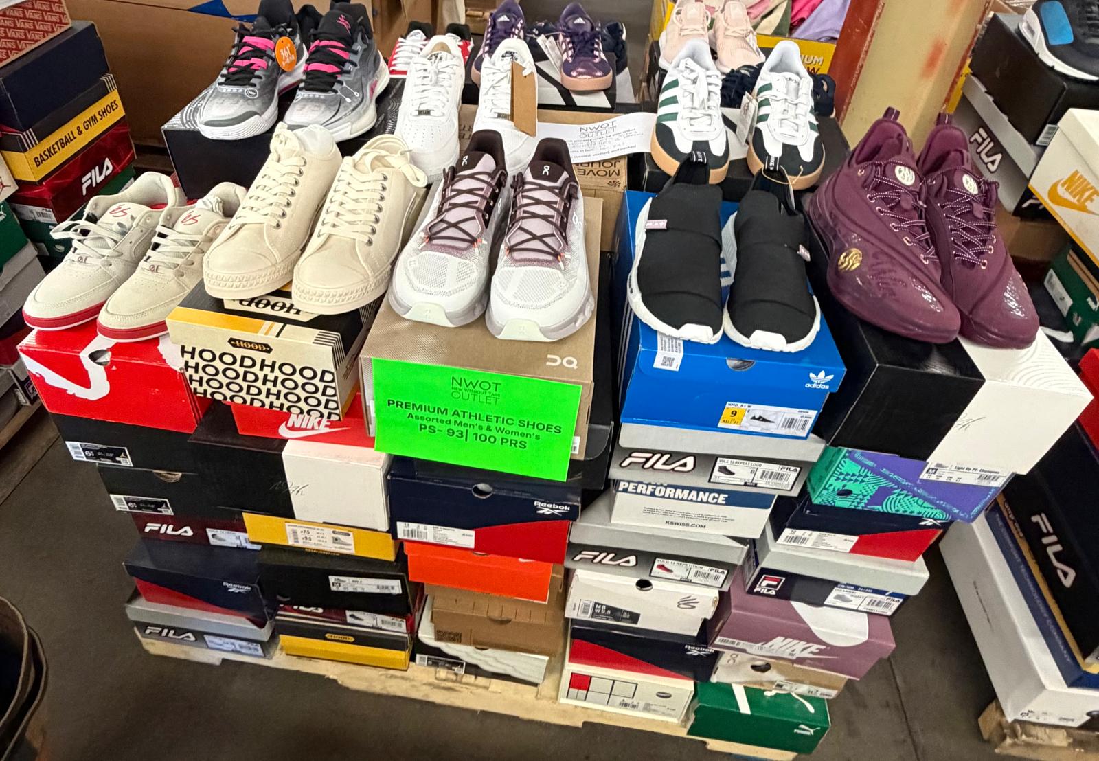 Premium Shoes | Assorted Footwear | Returns  |100 pairs | Pallets # PS-93