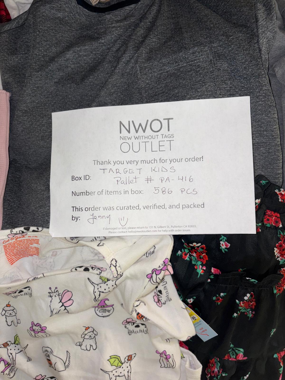 Target | Assorted Kid's Apparel | 586 Pieces | New with Tag |Pallet #PA-416