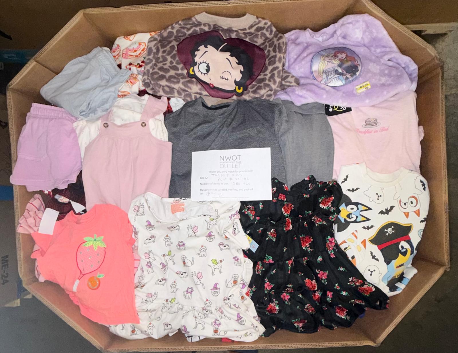 Target | Assorted Kid's Apparel | 586 Pieces | New with Tag |Pallet #PA-416