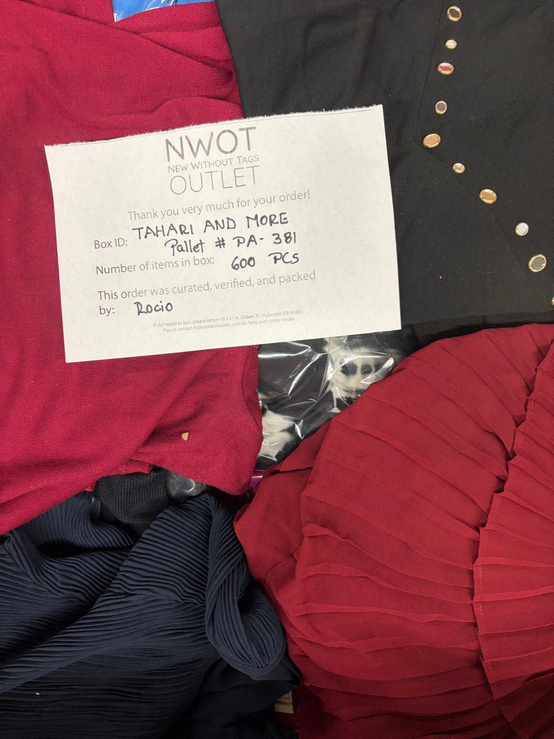 Tahari and more | Assorted  Apparel | 600 Pieces | New with Tag | Pallet #PA-381