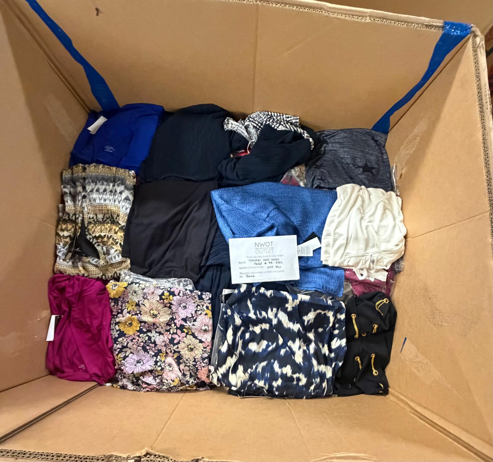 Tahari and more | Assorted  Apparel | 600 Pieces | New with Tag | Pallet #PA-382