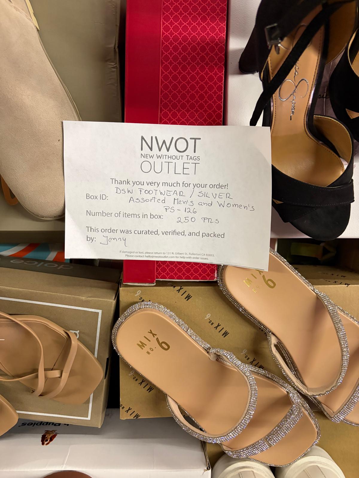 DSW Footwear/Shoes | Assorted Men's and Women's Silver Footwear | Returns | 250 Pairs | Pallet# PS-126