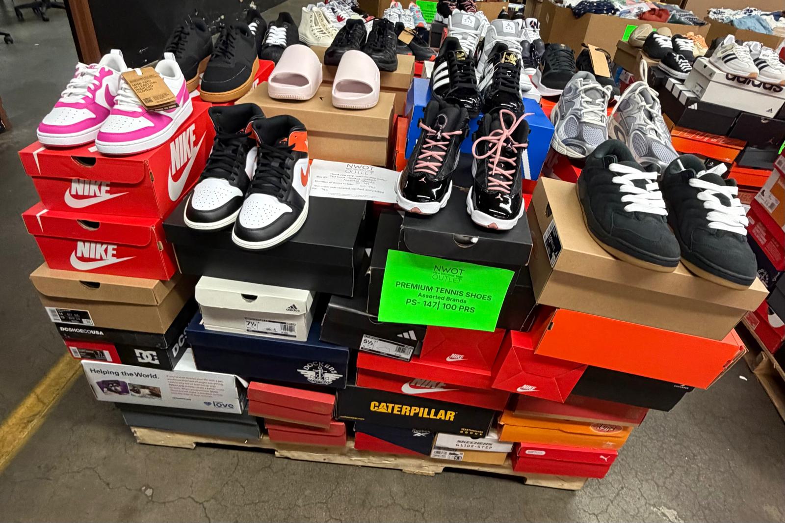 Premium Tennis Shoes | Nike & Assorted  | NWT | 100 pairs | Pallets # PS-147
