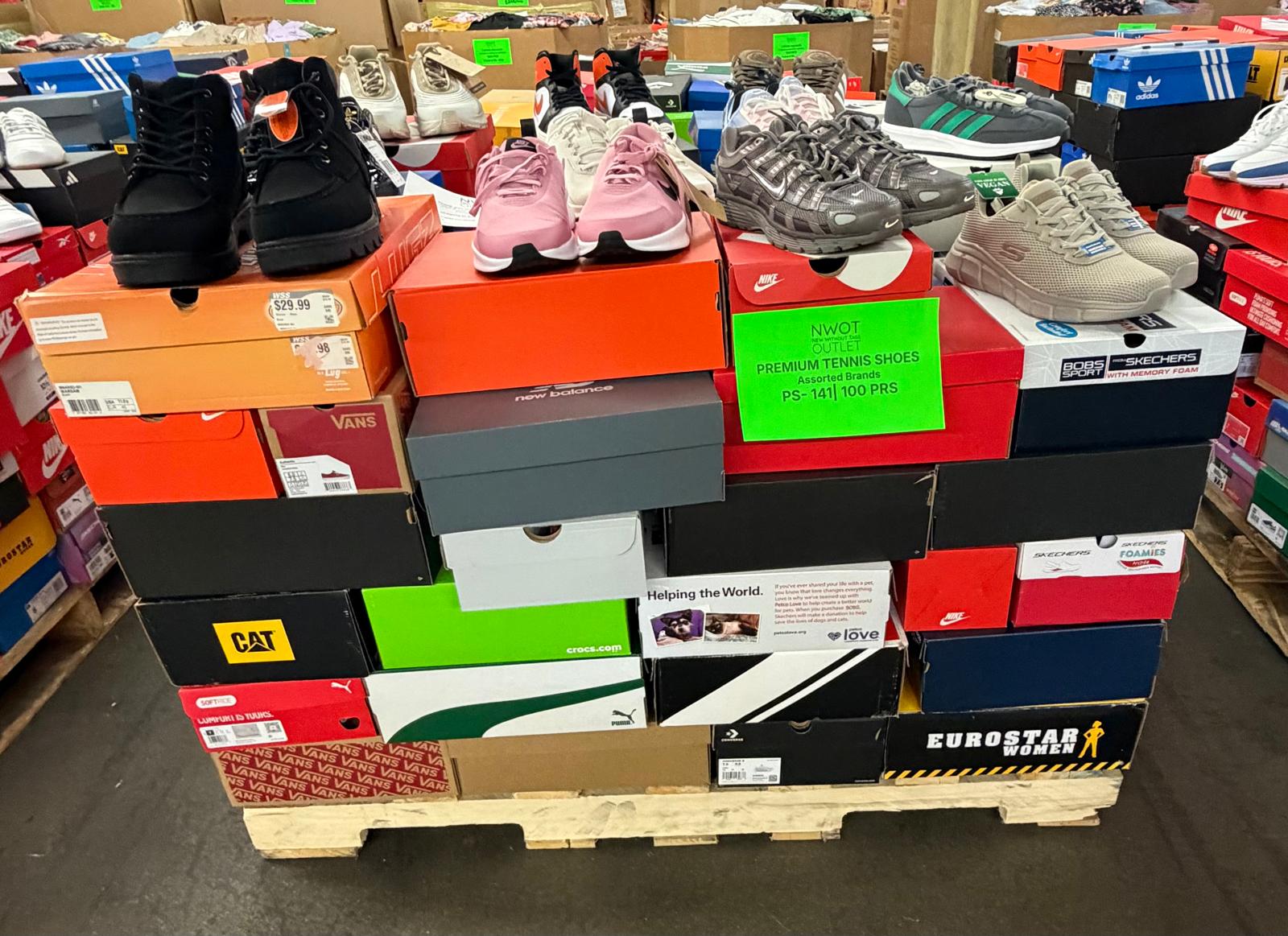 Premium Tennis Shoes | Nike & Assorted  | NWT | 100 pairs | Pallets # PS-141