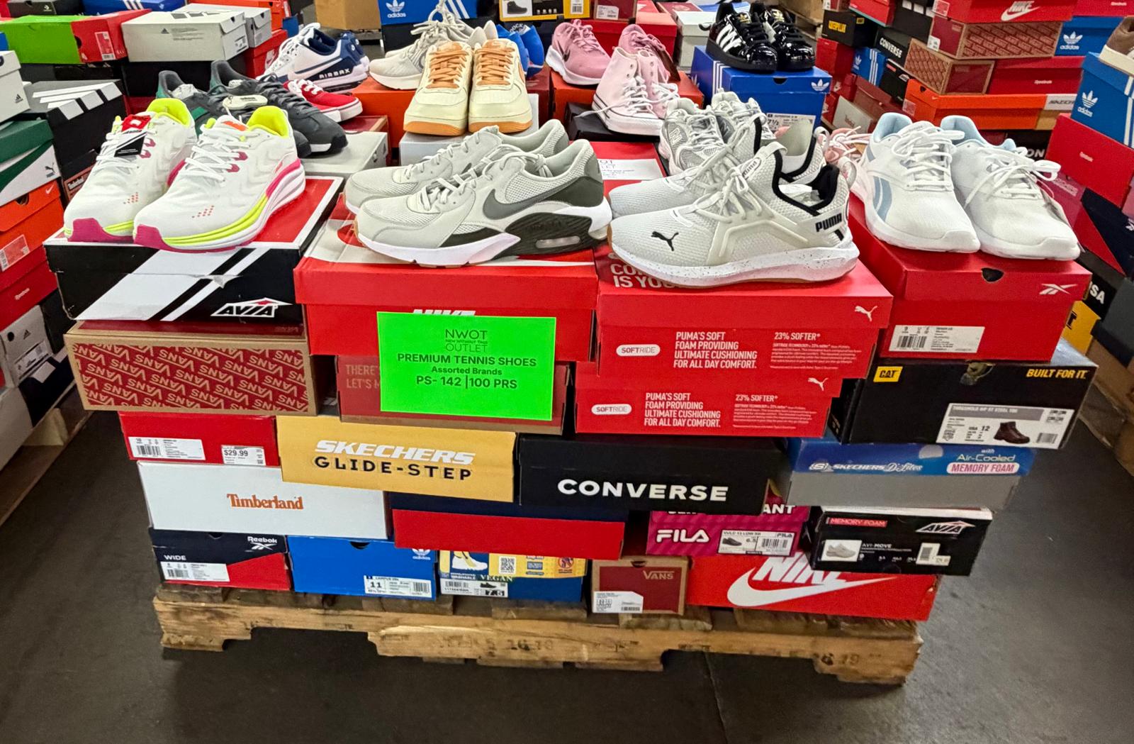 Premium Tennis Shoes | Nike & Assorted  | NWT | 100 pairs | Pallets # PS-142