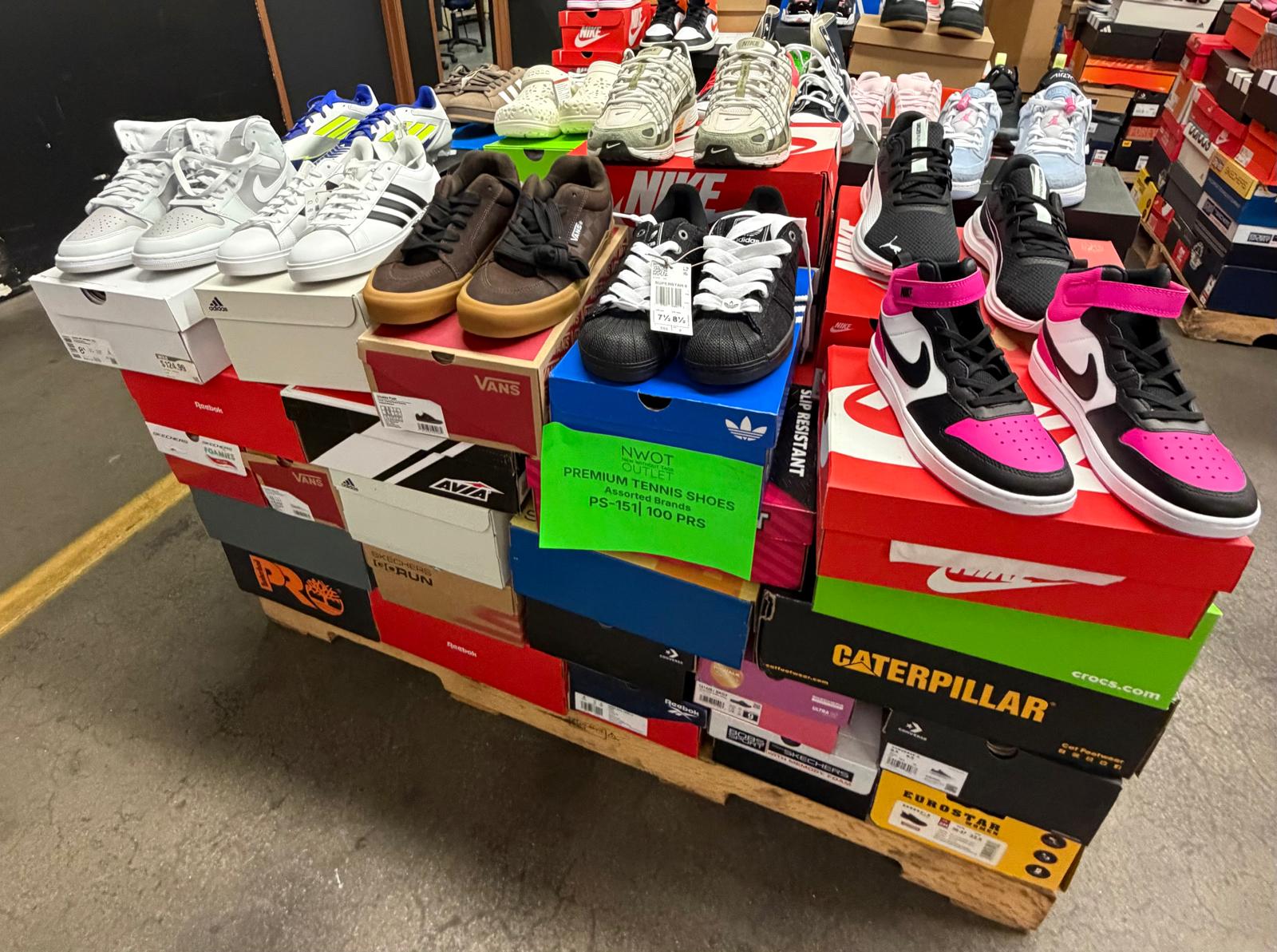 Premium Tennis Shoes | Nike & Assorted  | NWT | 100 pairs | Pallets # PS-151