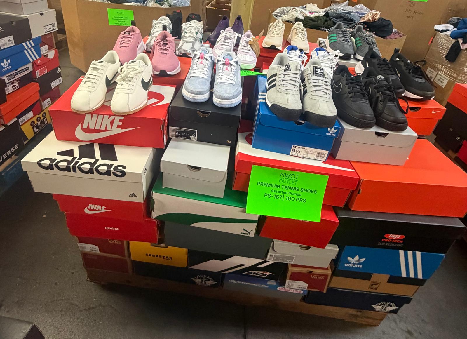 Premium Tennis Shoes | Nike & Assorted  | NWT | 100 pairs | Pallets # PS-167