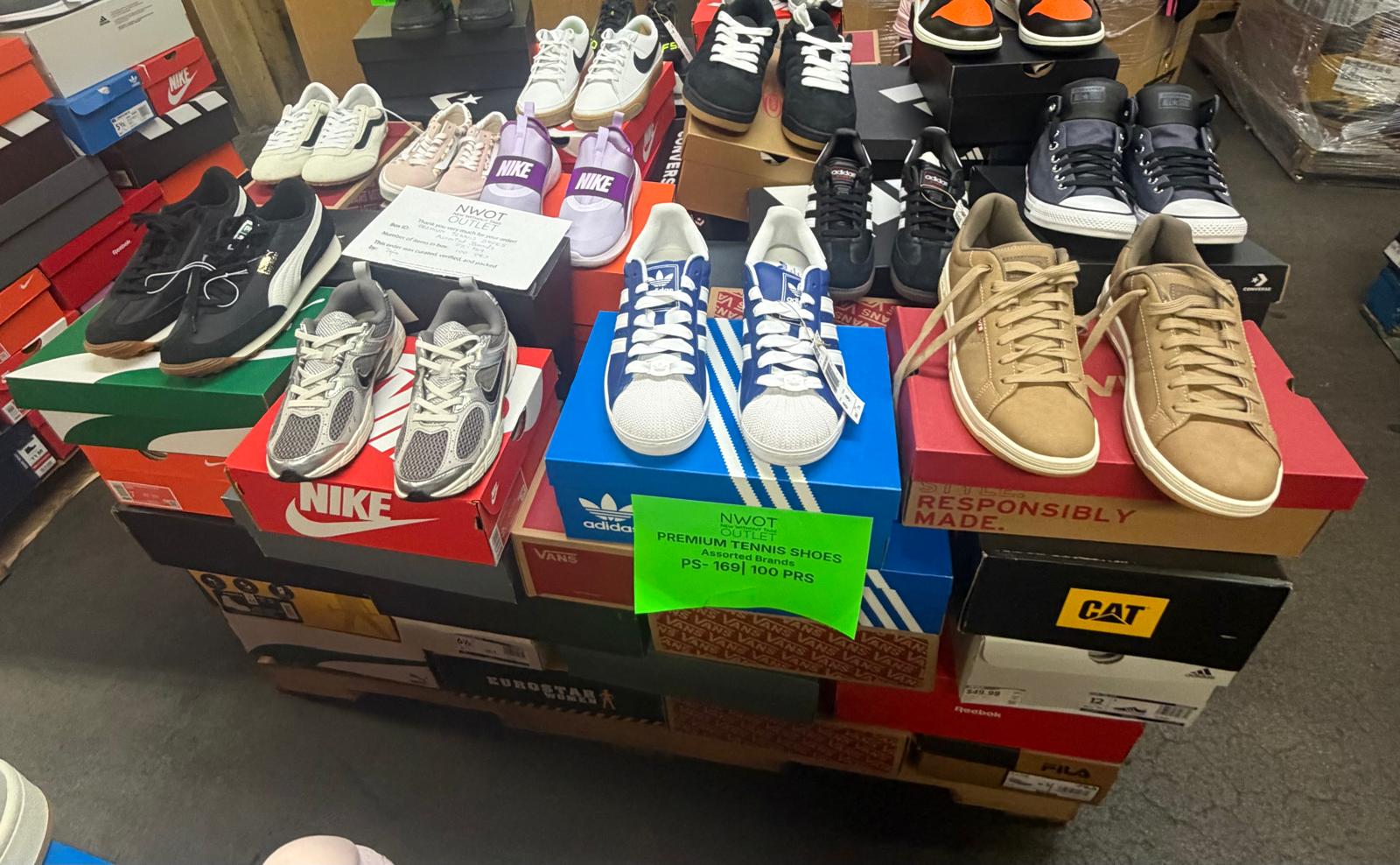 Premium Tennis Shoes | Nike & Assorted  | NWT | 100 pairs | Pallets # PS-169