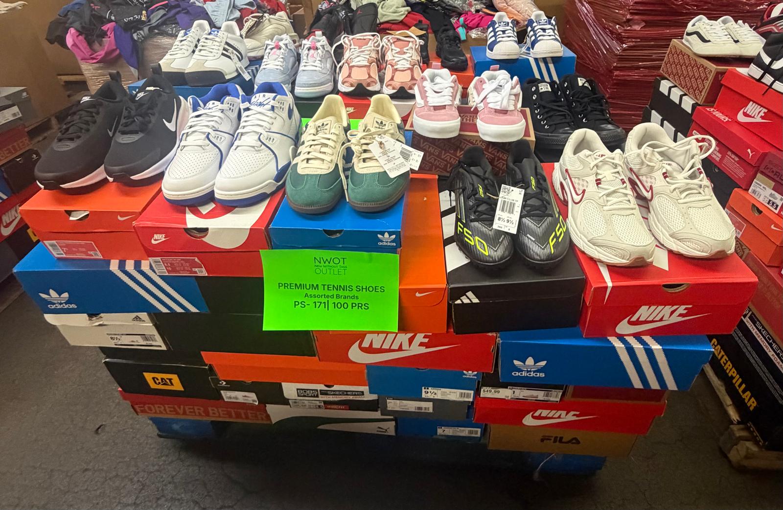 Premium Tennis Shoes | Nike & Assorted  | NWT | 100 pairs | Pallets # PS-171