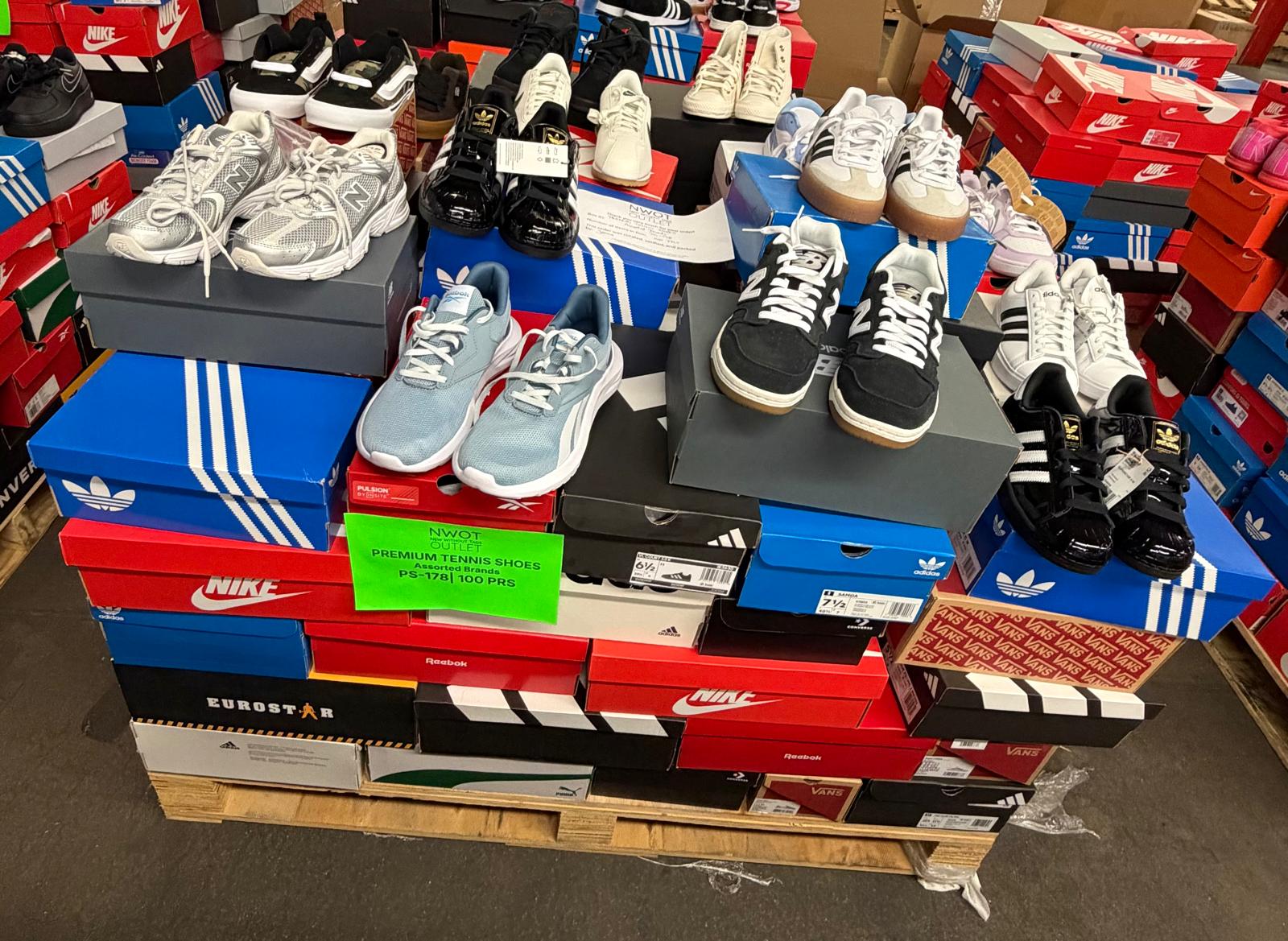 Premium Tennis Shoes | Nike & Assorted  | NWT | 100 pairs | Pallets # PS-178