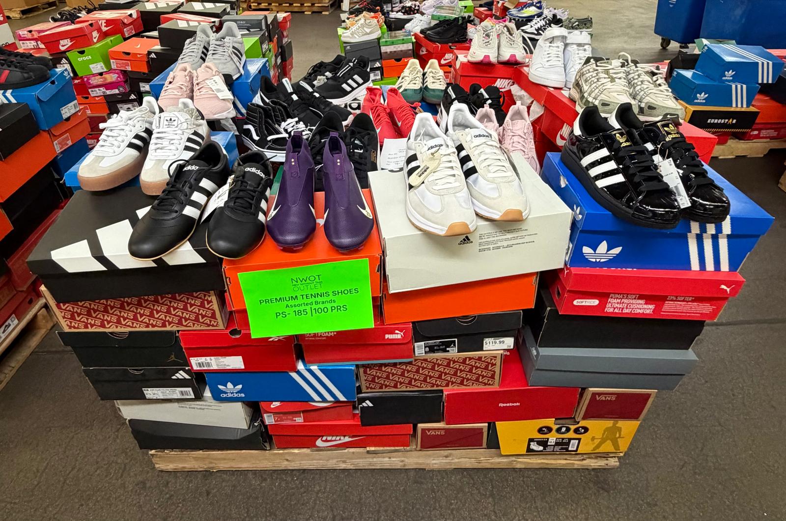 Premium Tennis Shoes | Nike & Assorted  | NWT | 100 pairs | Pallets # PS-185