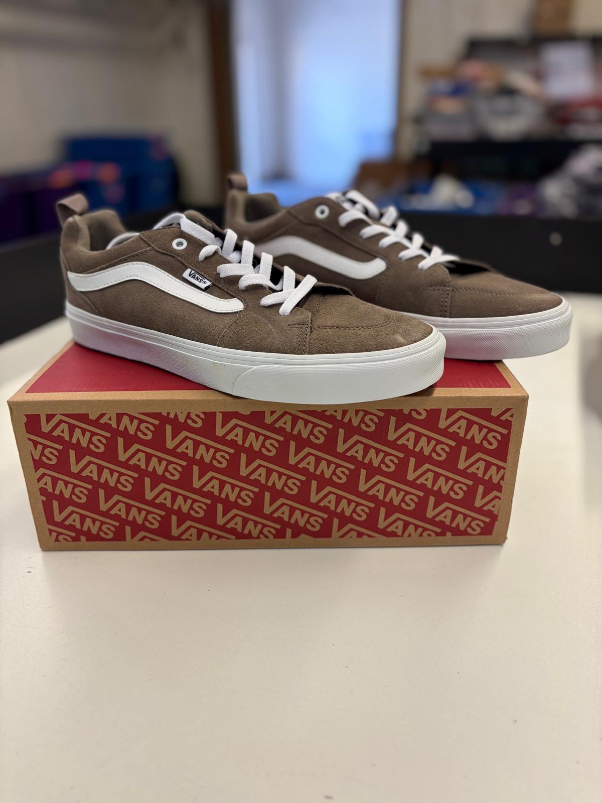DSW Footwear/Shoes | Assorted Men's Women's & Kid's Footwear | Returns/Used | 266 Pairs | Pallet# PS-191