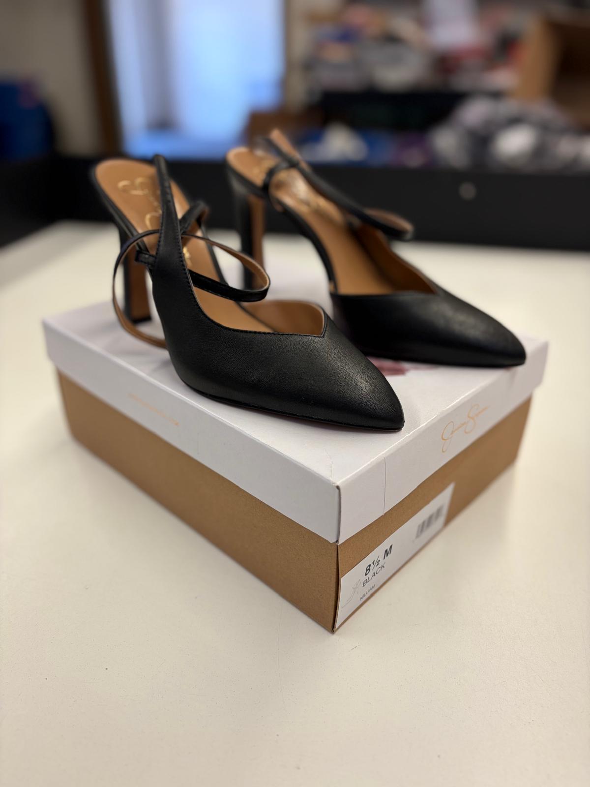DSW Footwear/Shoes | Assorted Men's Women's & Kid's Footwear | Returns/Used | 266 Pairs | Pallet# PS-191