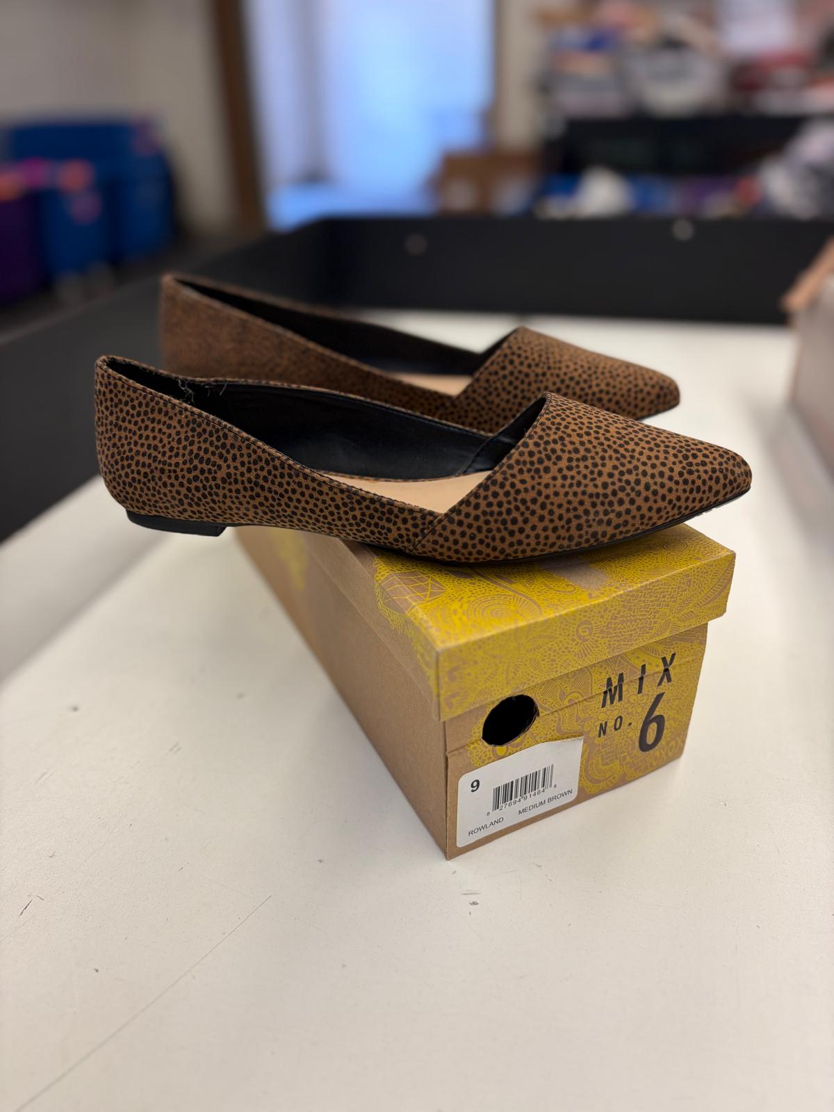 DSW Footwear/Shoes | Assorted Men's Women's & Kid's Footwear | Returns/Used | 269 Pairs | Pallet# PS-192