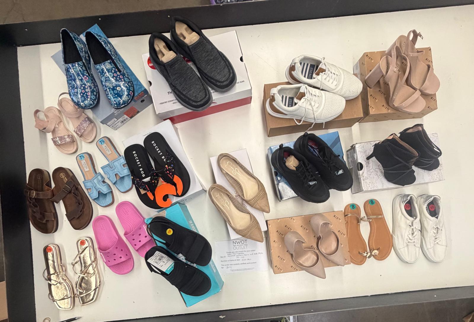 DSW Footwear/Shoes | Assorted Men's Women's & Kid's Footwear | Returns/Used | 350 Pairs | Pallet# PS-195