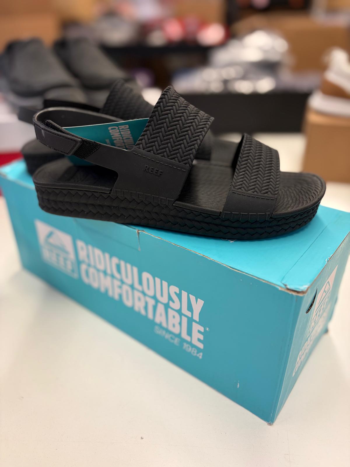 DSW Footwear/Shoes | Assorted Men's Women's & Kid's Footwear | Returns/Used | 350 Pairs | Pallet# PS-195