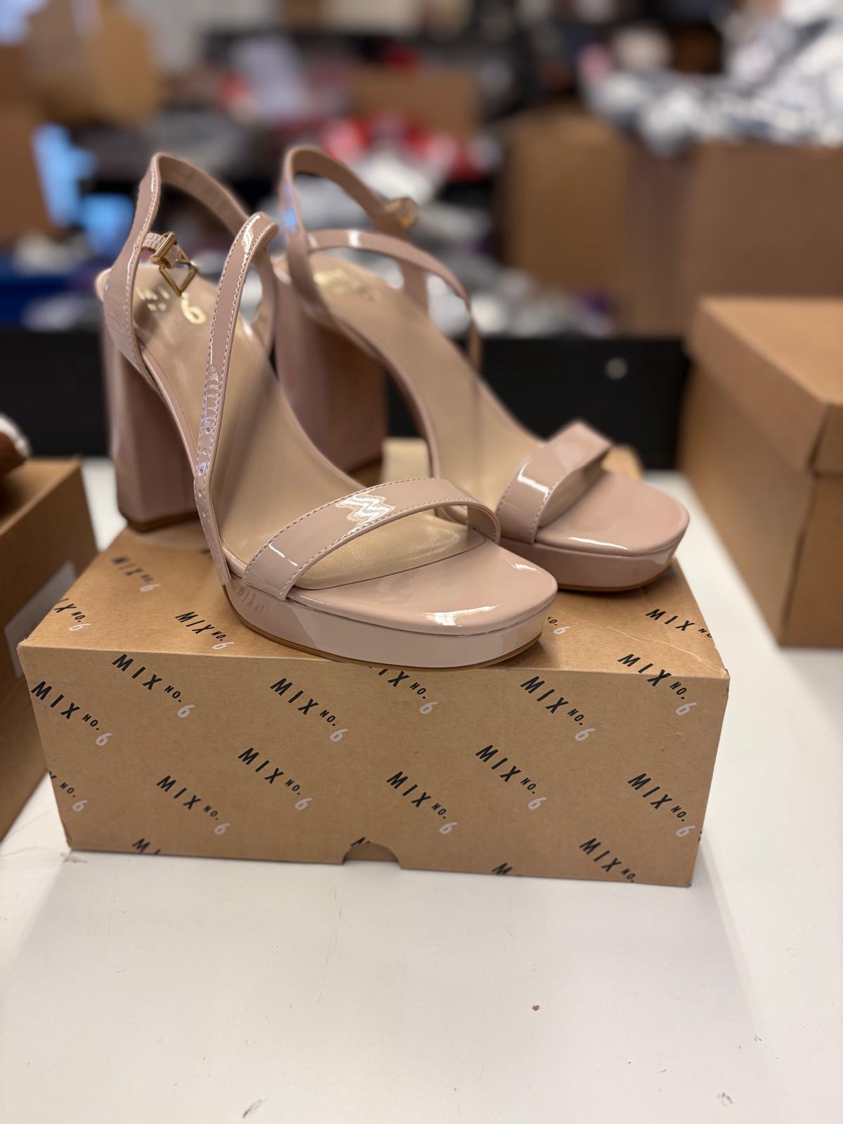 DSW Footwear/Shoes | Assorted Men's Women's & Kid's Footwear | Returns/Used | 350 Pairs | Pallet# PS-195