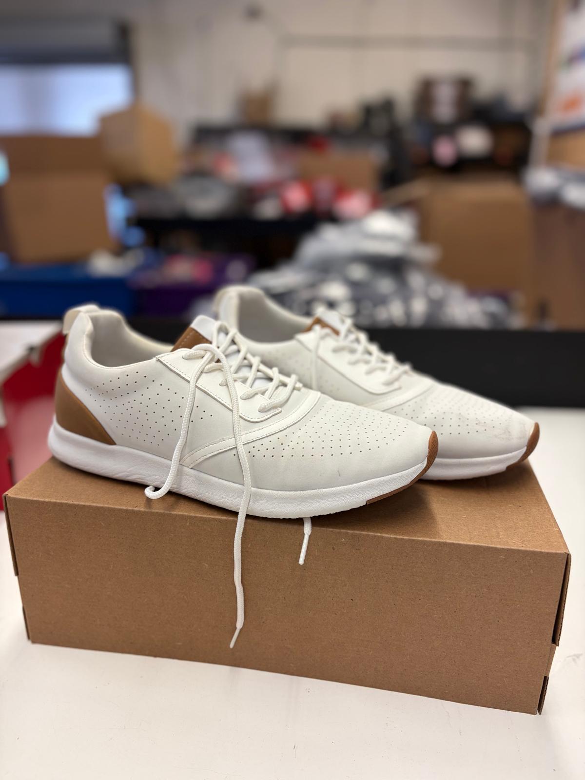 DSW Footwear/Shoes | Assorted Men's Women's & Kid's Footwear | Returns/Used | 350 Pairs | Pallet# PS-195