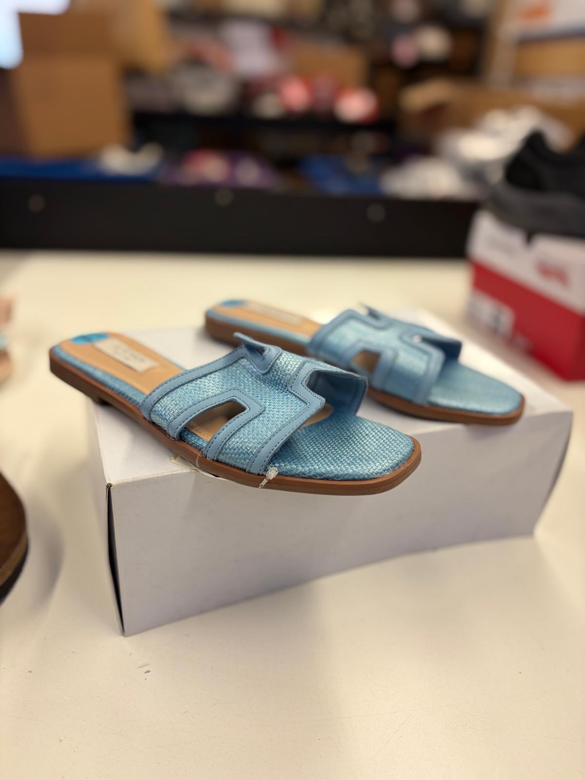 DSW Footwear/Shoes | Assorted Men's Women's & Kid's Footwear | Returns/Used | 350 Pairs | Pallet# PS-195