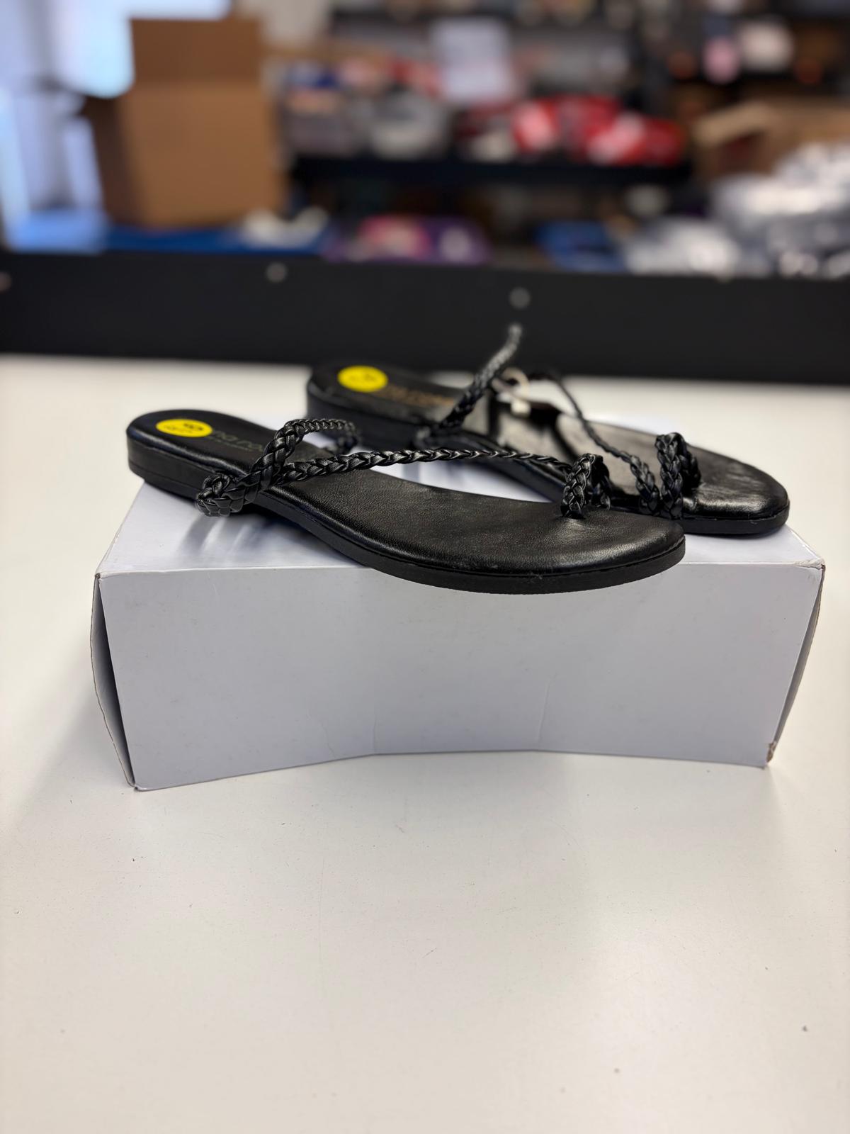 DSW Footwear/Shoes | Assorted Men's Women's & Kid's Footwear | Returns/Used | 293 Pairs | Pallet# PS-197