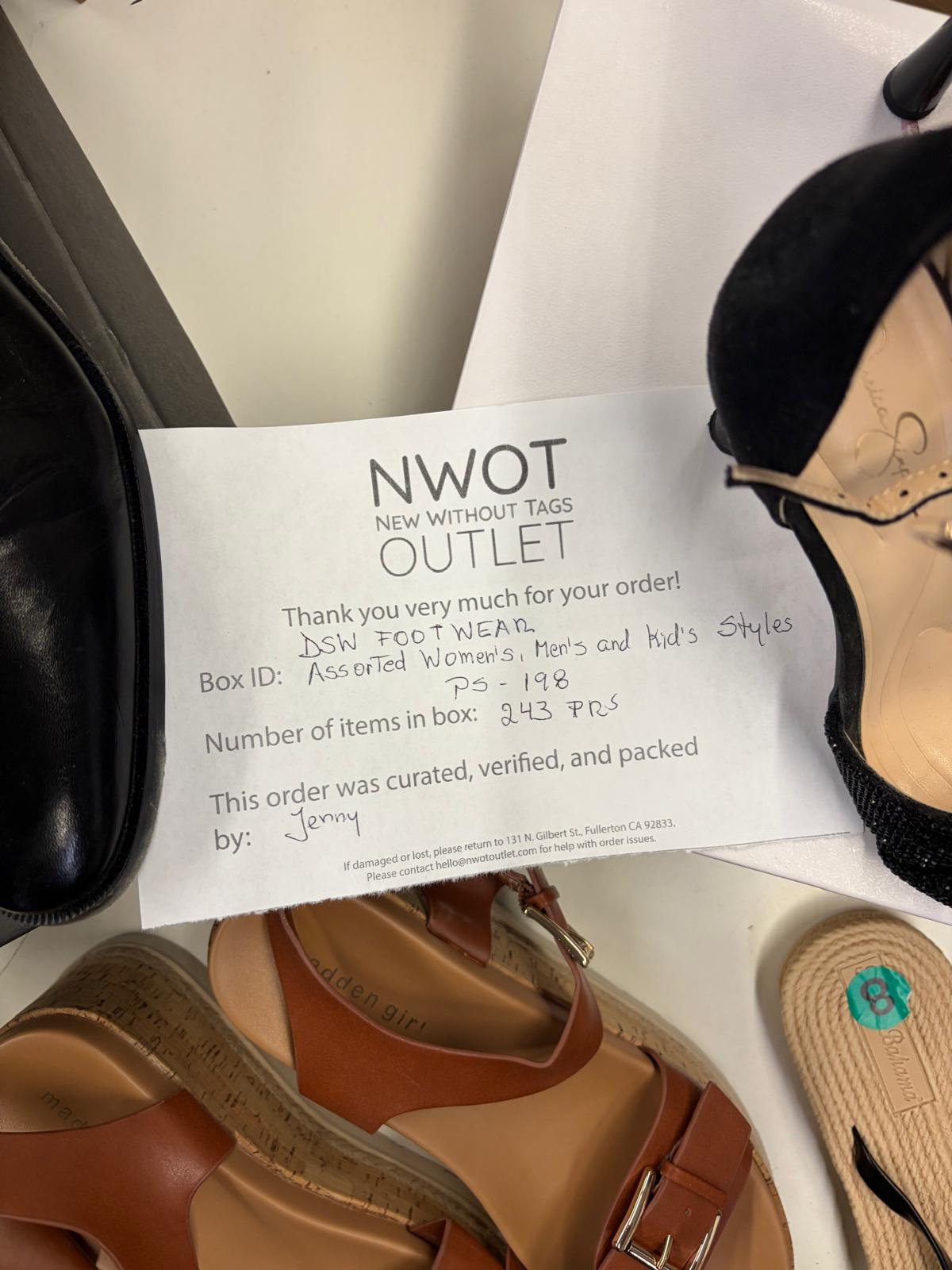 DSW Footwear/Shoes | Assorted Men's Women's & Kid's Footwear | Returns/Used | 243 Pairs | Pallet# PS-198