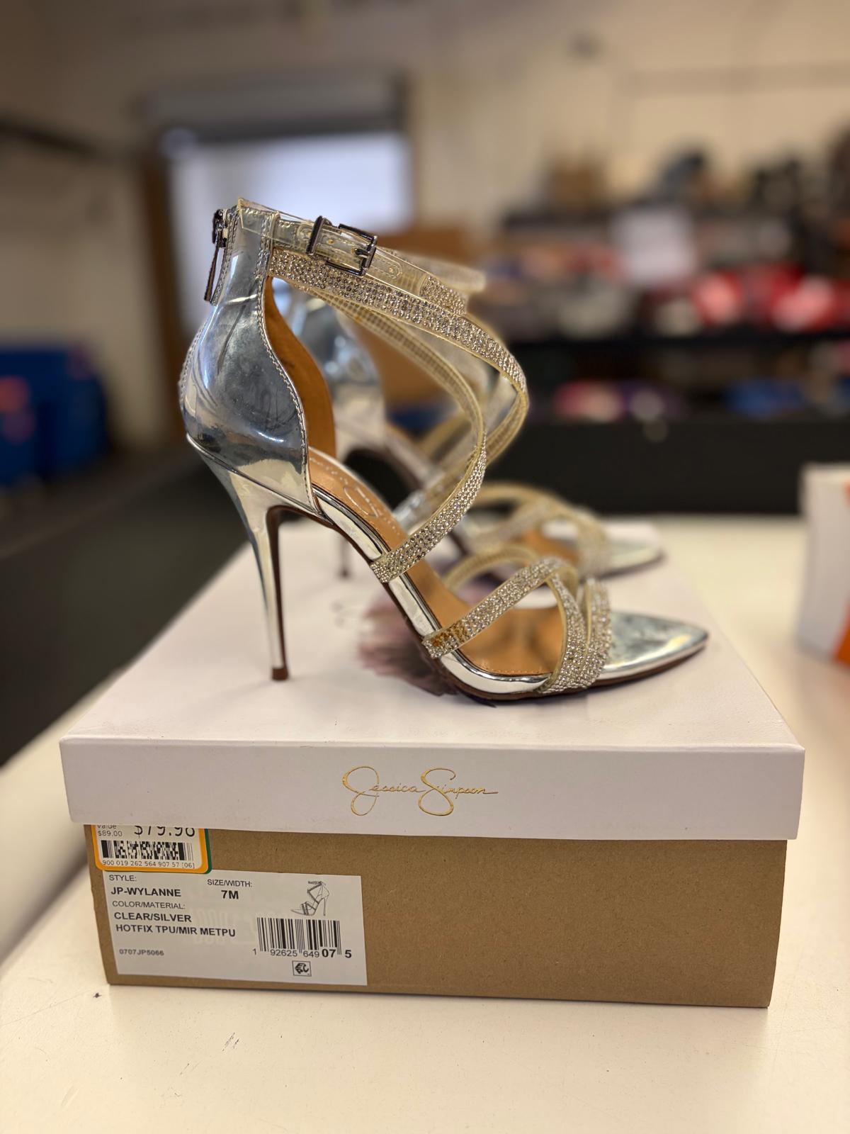 DSW Footwear/Shoes | Assorted Men's Women's & Kid's Footwear | Returns/Used | 316 Pairs | Pallet# PS-200