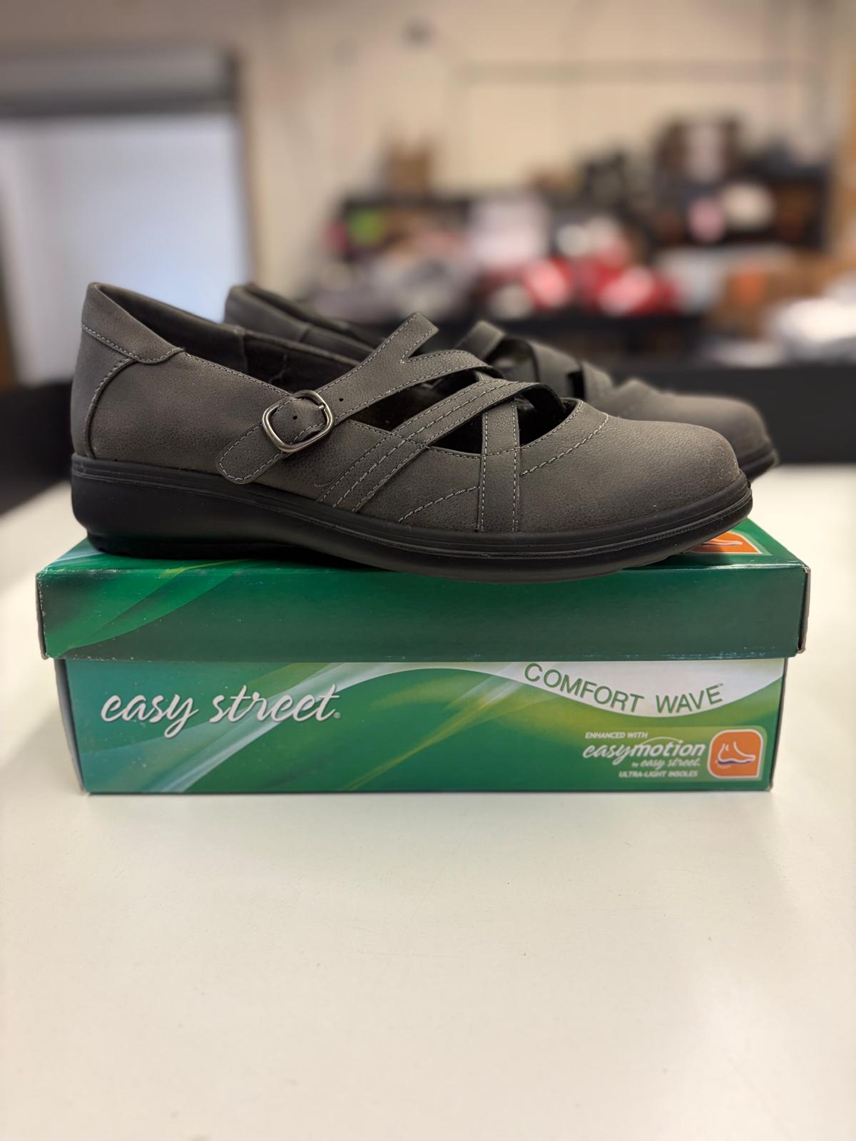 DSW Footwear/Shoes | Assorted Men's, Women's & Kid's Footwear | Returns | 291 Pairs | Pallet# PS-211