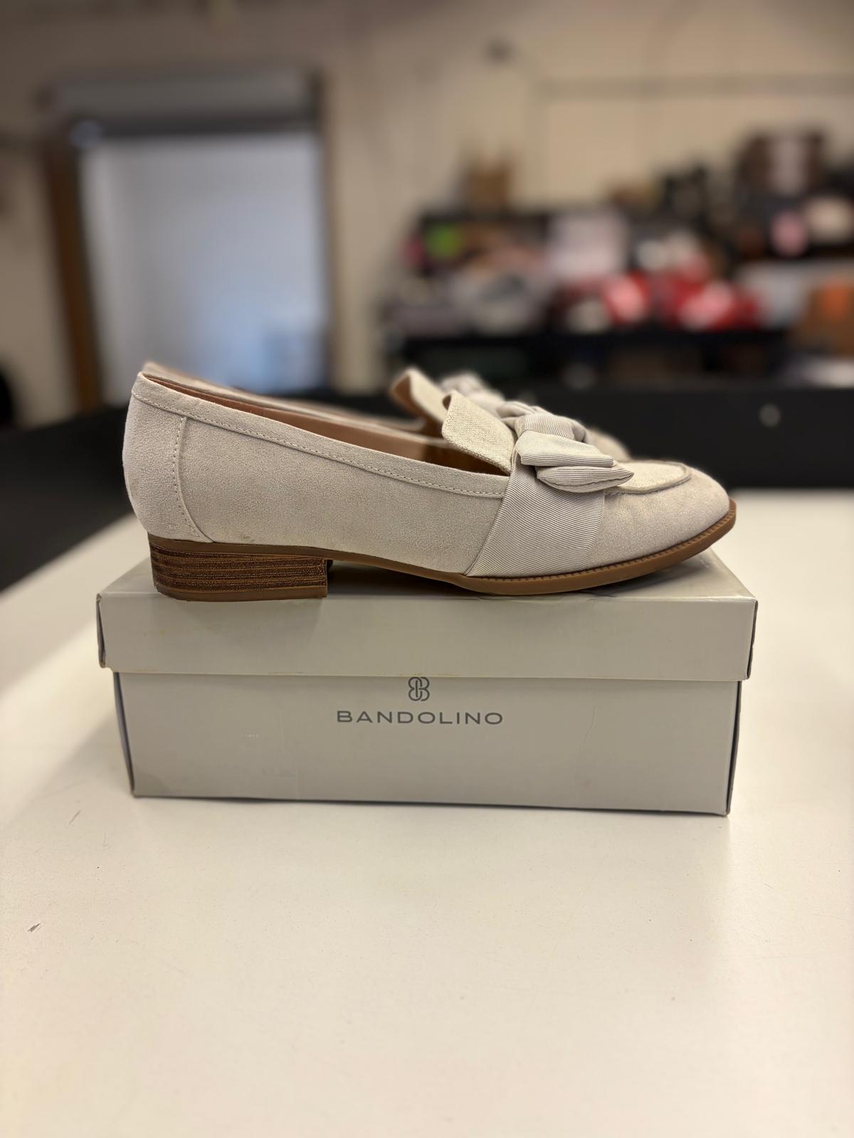 DSW Footwear/Shoes | Assorted Men's, Women's & Kid's Footwear | Returns | 291 Pairs | Pallet# PS-211