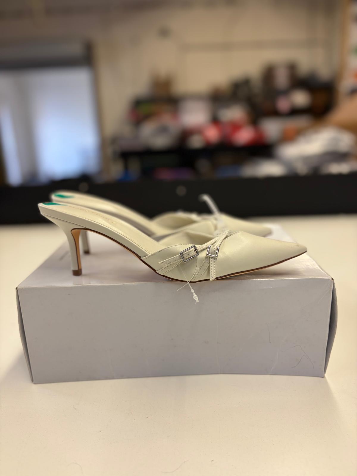 DSW Footwear/Shoes | Assorted Men's, Women's & Kid's Footwear | Returns | 358 Pairs | Pallet# PS-216