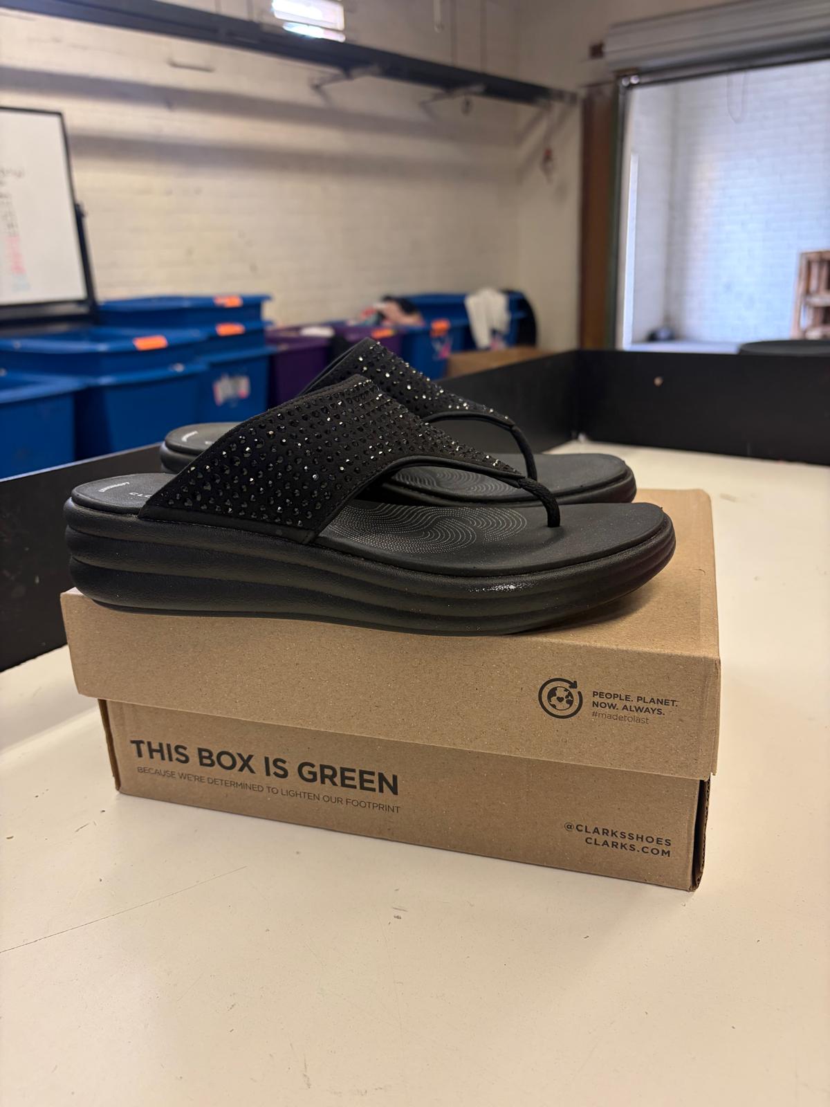 DSW Footwear/Shoes | Assorted Men's, Women's & Kid's Footwear | Returns | 394 Pairs | Pallet# PS-222