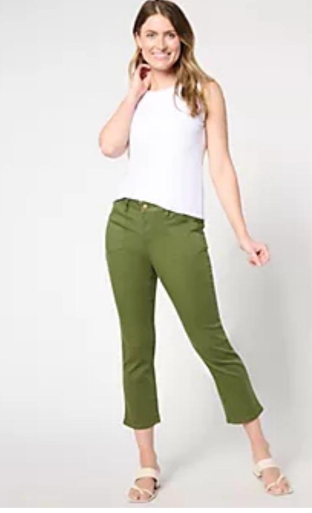 QVC APPAREL | Assorted Women's Apparel | NWT | 13134 (26 Pallets) Pieces | TRUCKLOAD #TRK-30