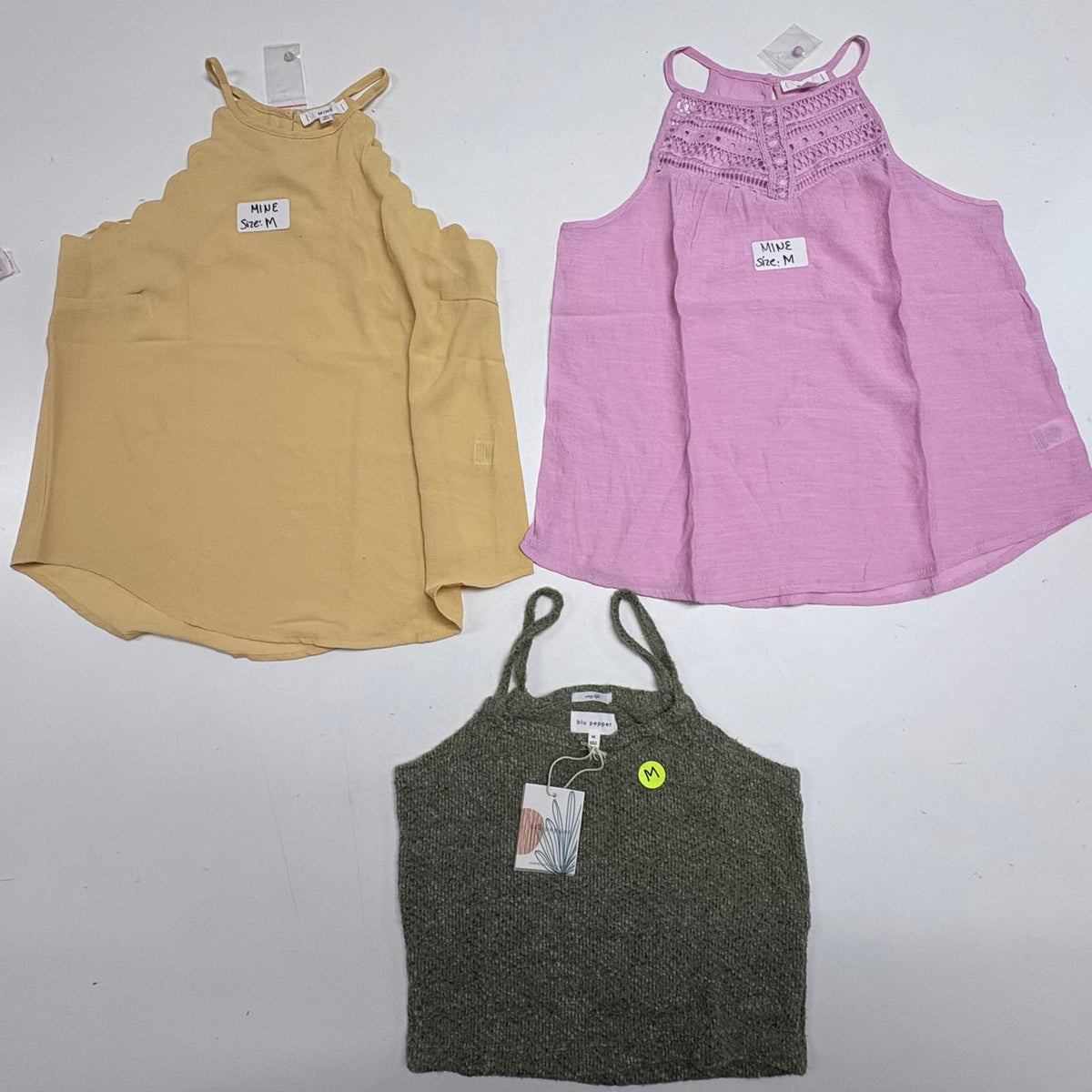 Women's Boutique Apparel Assortment featuring Blu Pepper & MINE | NWOT-L-000160
